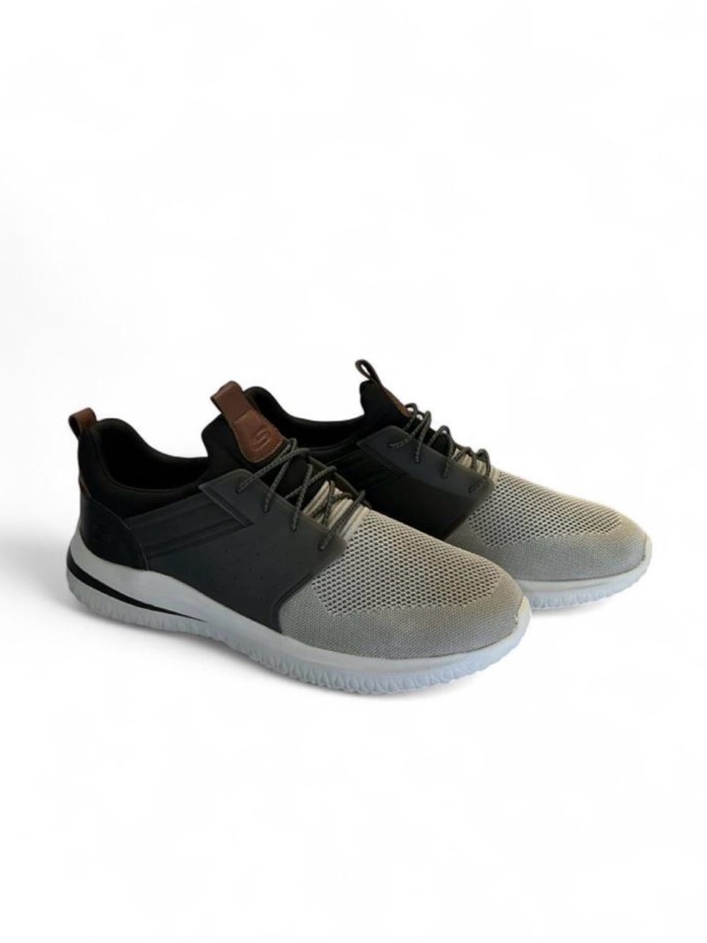 Skechers Gray & Black Casual Sneakers
